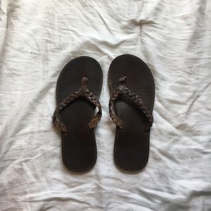 Women’s American Eagle Flip Flops